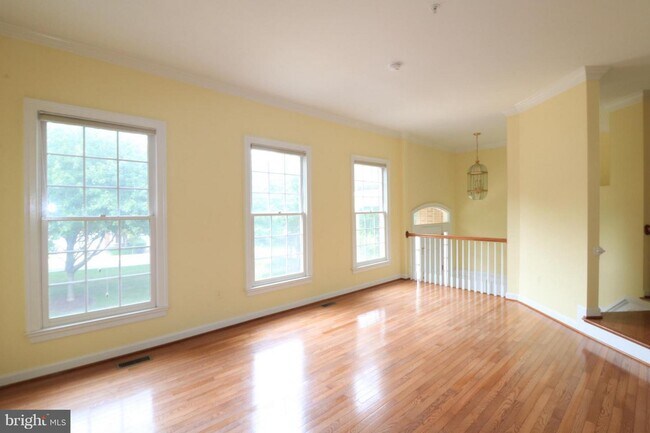 Foto del edificio - 10105 Baldwin Ct