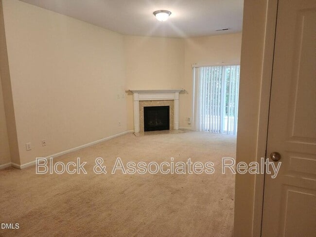 Building Photo - 642 Cupola Dr