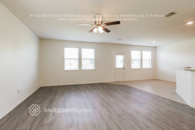 Building Photo - 18742 Walden Glen Cir