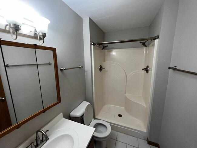 Building Photo - Hickory Hills Haven | Stylish 3BR Retreat with Garage, Deck & Dreamy Outdoor Space