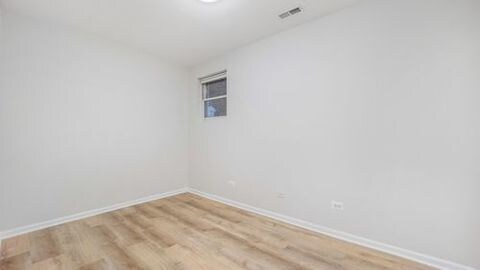 Foto del edificio - 2033 W Huron St