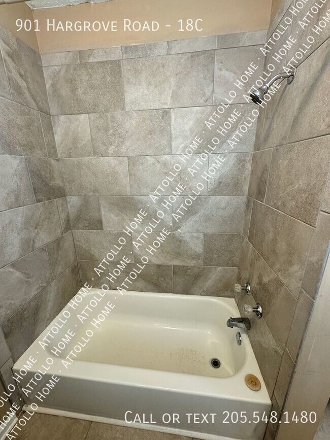 Photo - 901 Hargrove Rd House