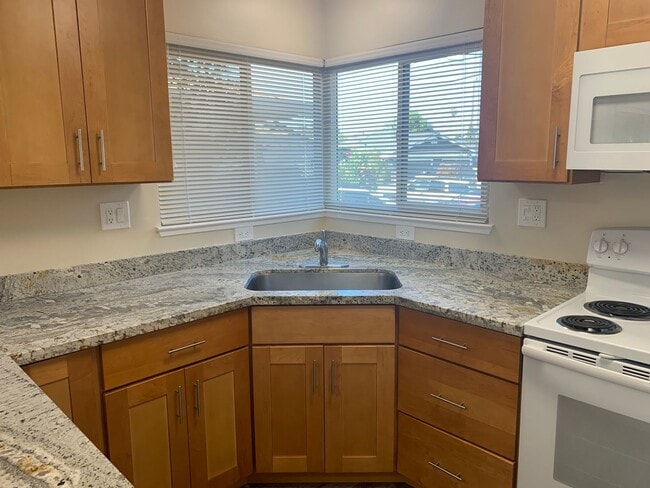 Foto del edificio - 39-1810