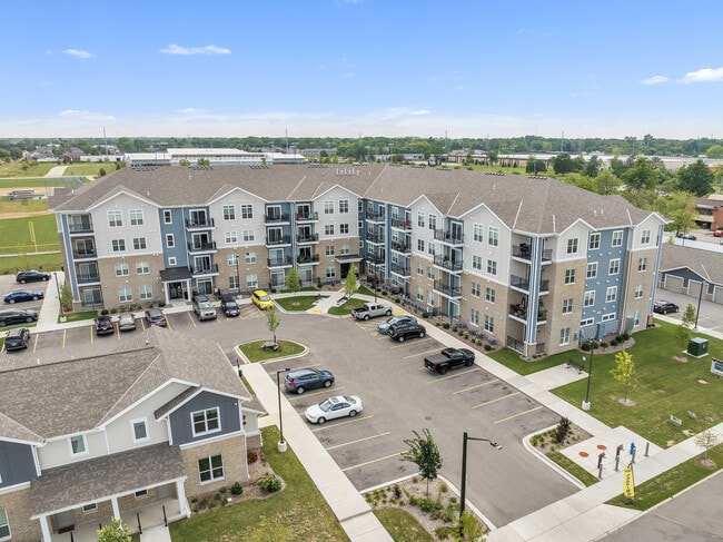 Building Photo - Union Court Senior Apartments and Townhomes