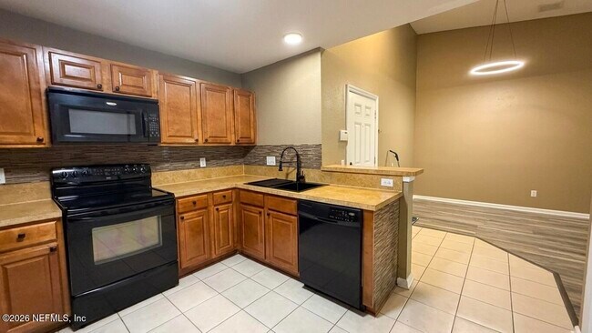 Foto del edificio - 3610 Kirkpatrick Cir