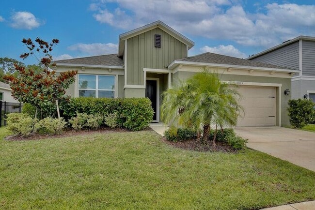 Photo - Gorgeous 4/3 Spacious Home with a 2 Car Garage Located on a Conservation Lot in Creekstone Neighb...