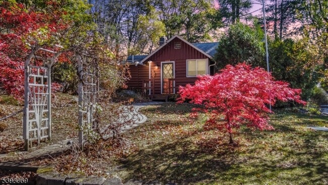 Building Photo - 215 Annisquam Rd