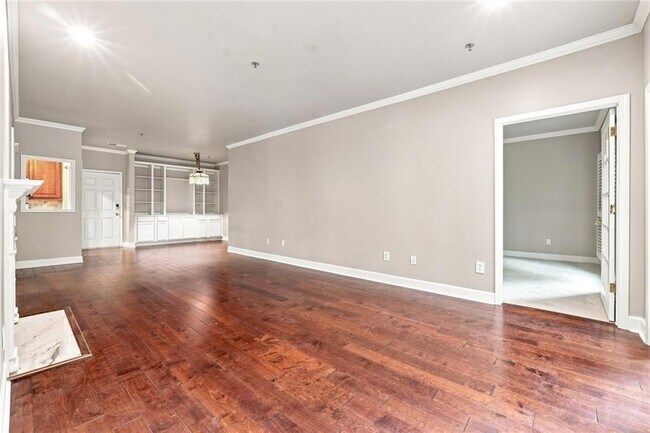 Foto del edificio - 2865 Lenox Rd NE