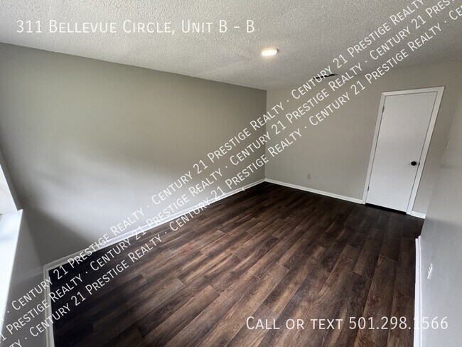 Foto del edificio - 311 Bellevue Cir