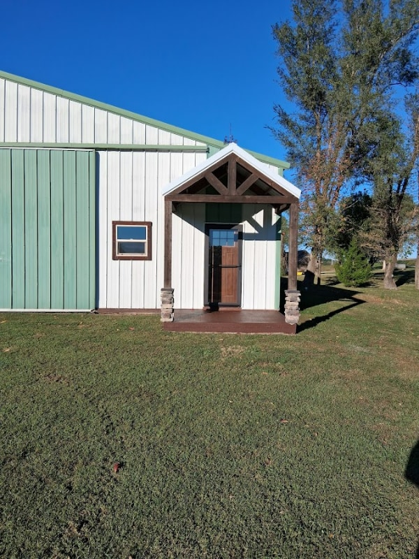 Building Photo - 6860 SE Prescher Rd