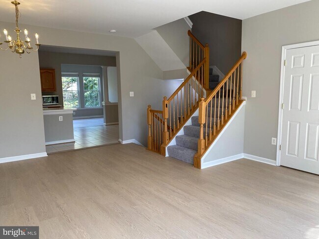 Building Photo - 4655 Flatlick Branch Dr
