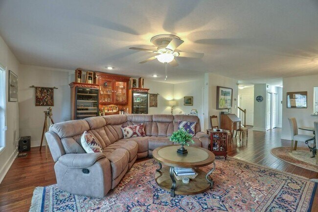 Foto del edificio - 1823 Atlantis Pl