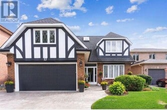 Building Photo - 17 Cygnus Dr