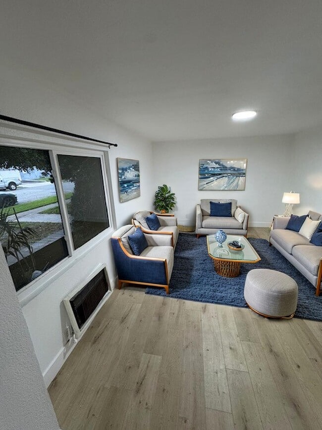 Photo - 8402 Larson Ave Townhome