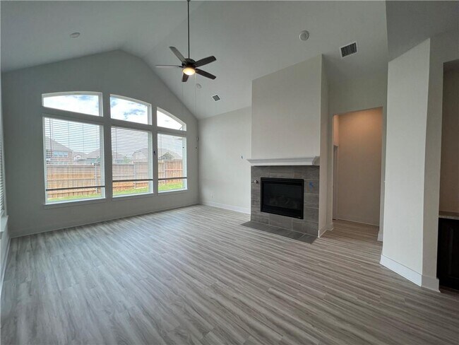 Foto del edificio - 982 Wild Pecan Lp