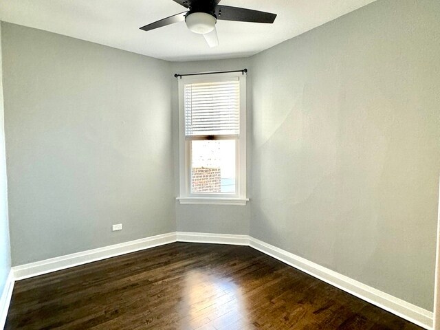 Foto del edificio - 2447 N Mozart St