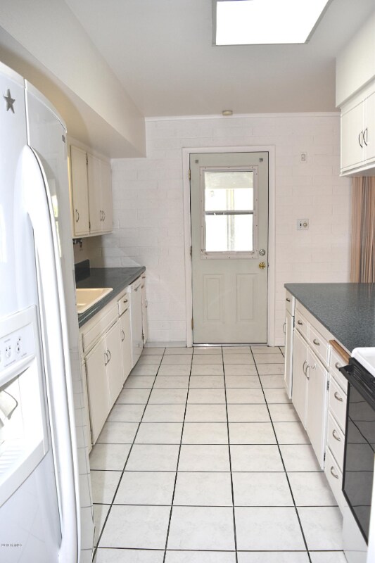 Foto del edificio - 12231 N Cherry Hills Dr W