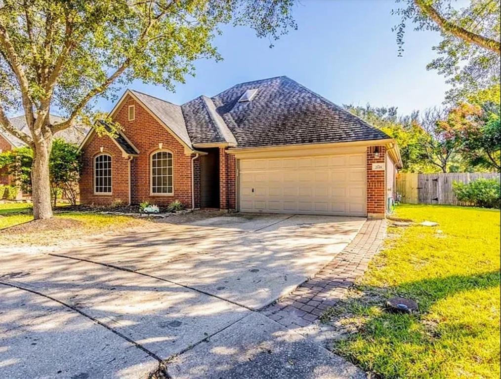Foto principal - 2118 Yacht Harbor Ln