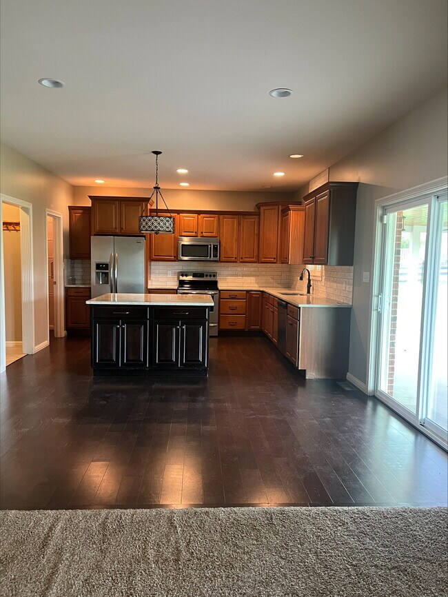 Foto del edificio - 1025 Vineyard Way