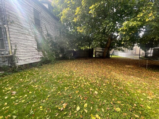 Foto del edificio - COMING SOON! This is a Lease-to-Own – Not ...