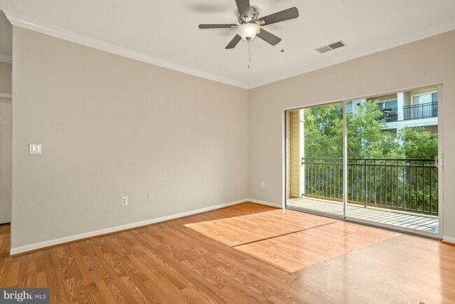 Building Photo - 12909 Centre Park Cir