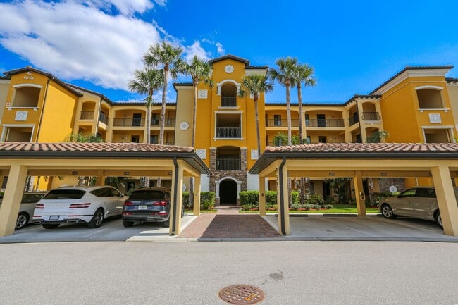Building Photo - ** TREVISO BAY 2/2 TREVI ** SEASONAL RENTA...