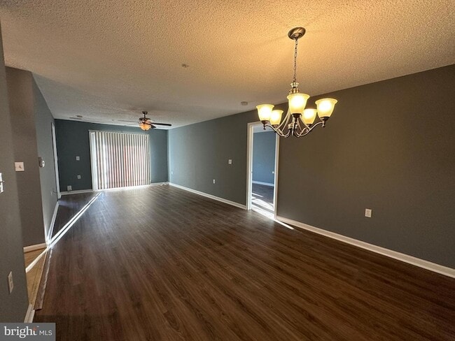 Foto del edificio - 12907 Churchill Ridge Cir