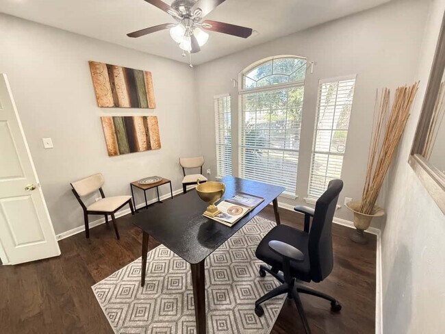 Building Photo - 4410 Innsbrook Pl