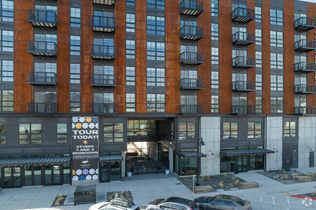 Foto del edificio - Journeyman