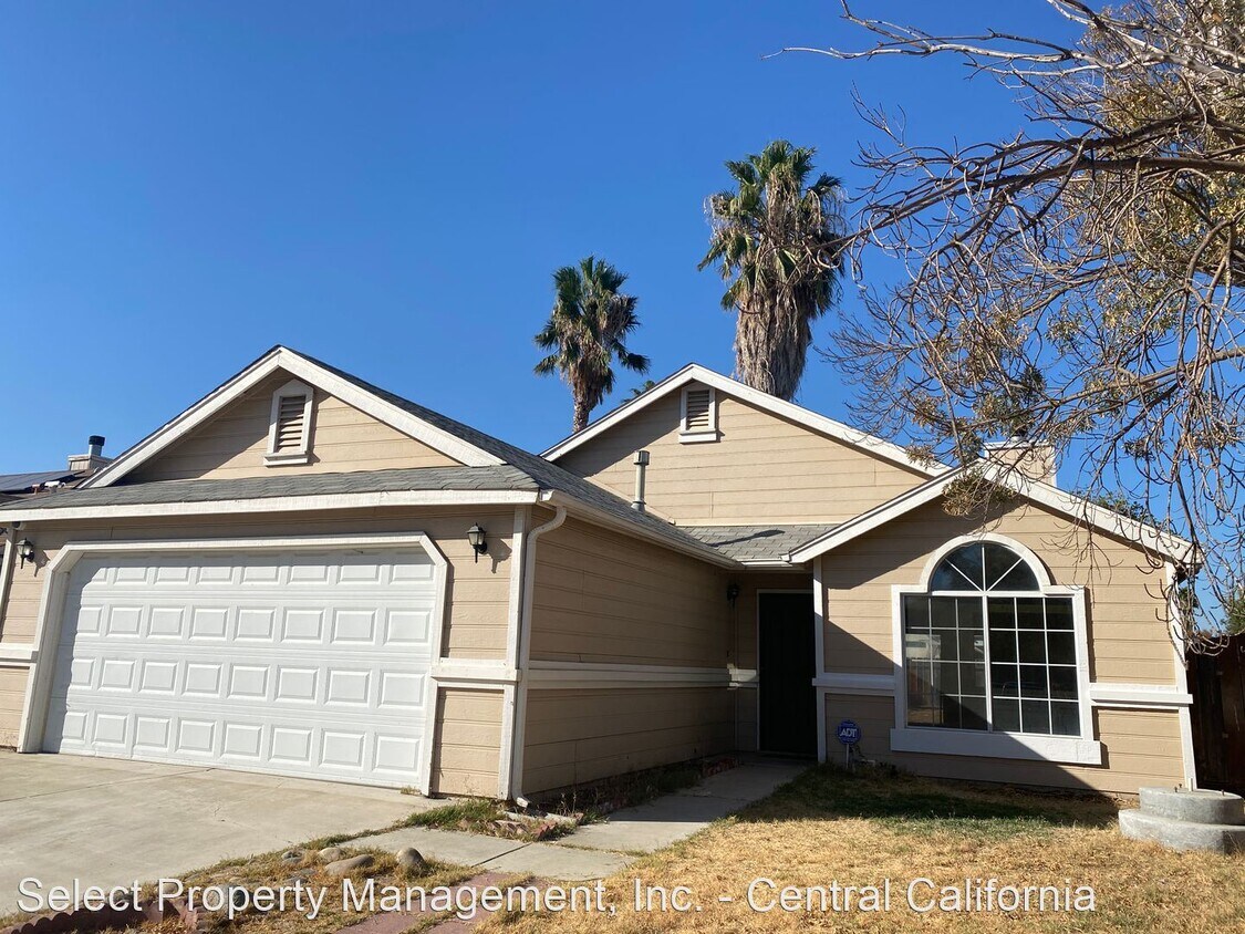 3 br, 2 bath House 2240 Huntington Dr House Rental in Los Banos, CA