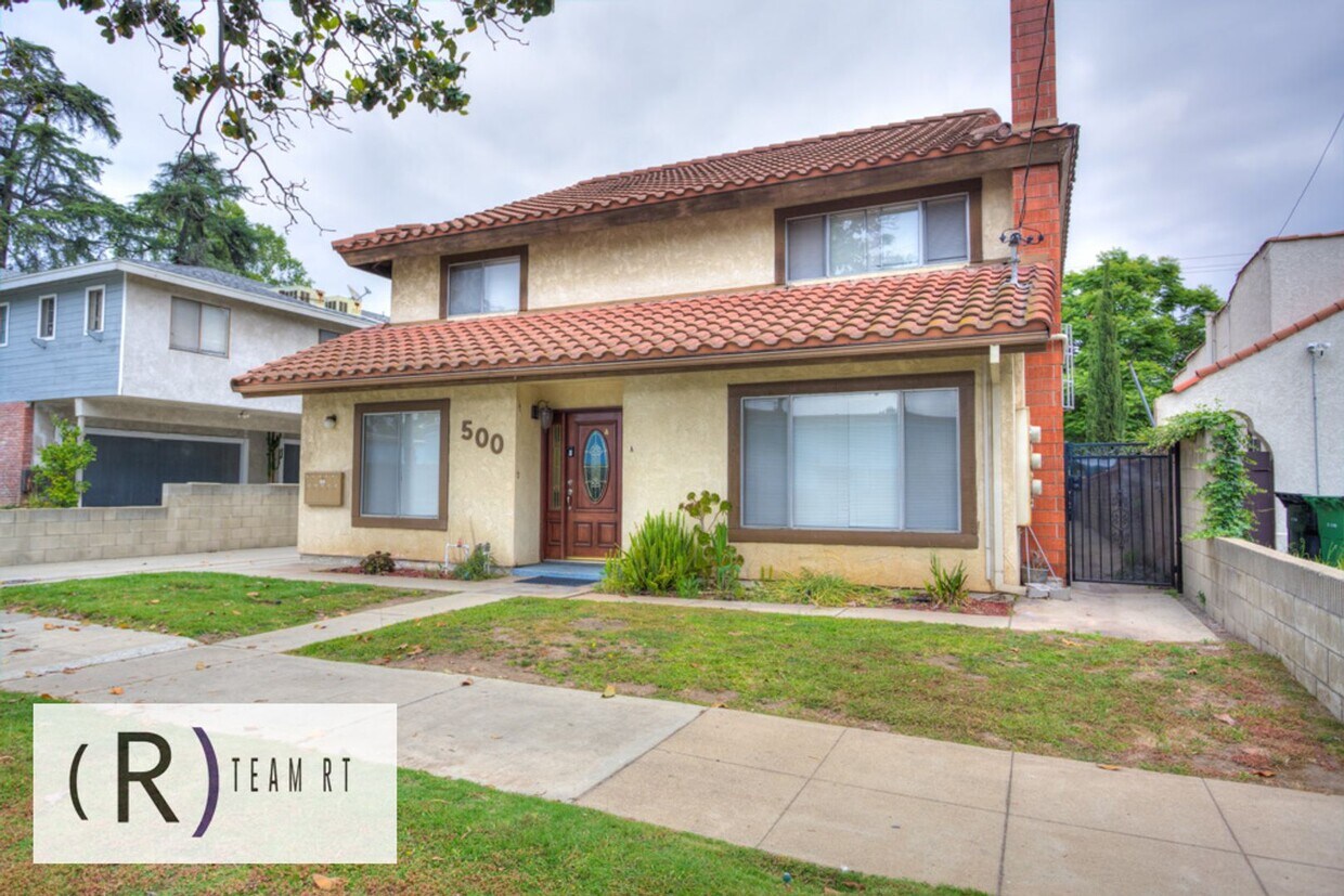 Primary Photo - Charming North Alhambra Condo | Bordering ...