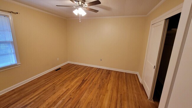 Foto del edificio - 1934 Green Street Duplex