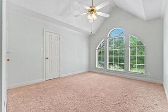 Building Photo - 29 Berry Blossom Dr