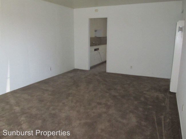 Building Photo - 6701 Hogan Dr