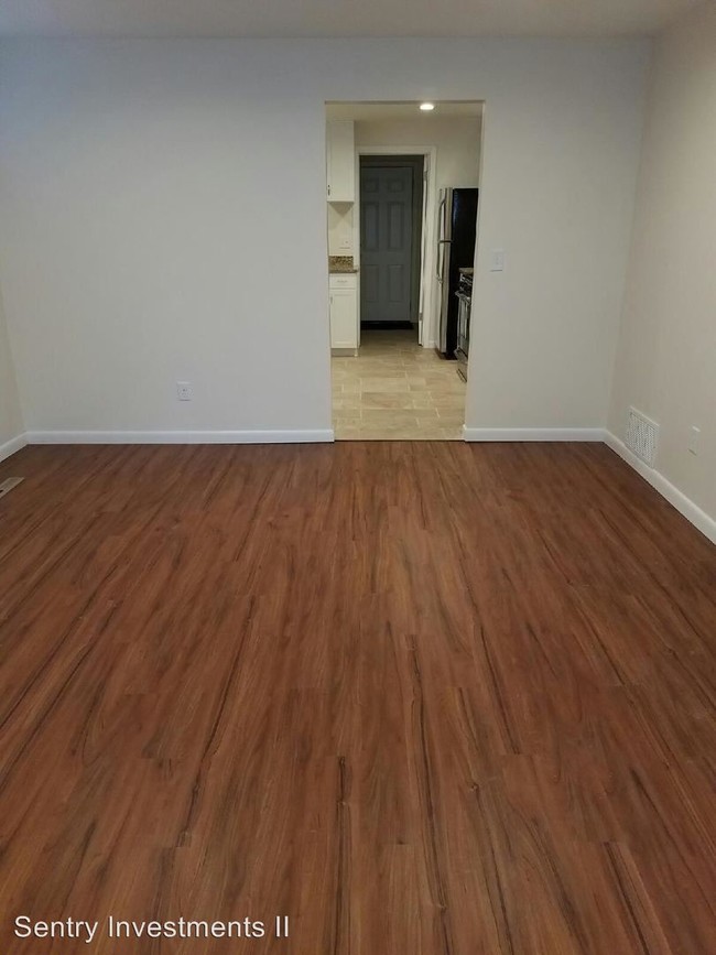 Building Photo - 1497 S 400 E