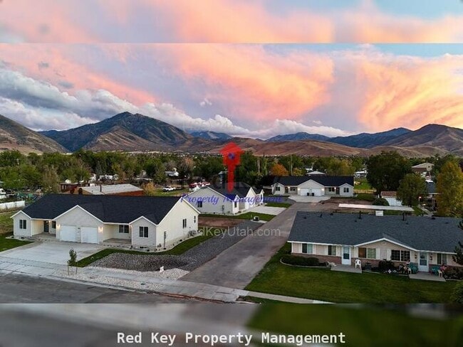 Foto del edificio - 600 N Duplex NEW