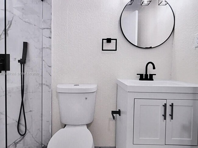 Foto del edificio - 2273 SW 5th St