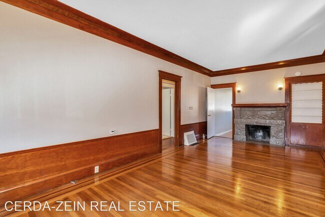 Building Photo - 3 br, 1.5 bath House - 1417 Lincoln Ave