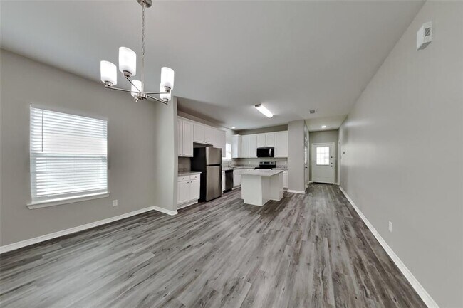 Building Photo - 21311 Snowblossom Ln