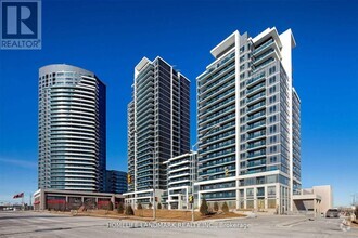 Building Photo - 7161-7161 Yonge St
