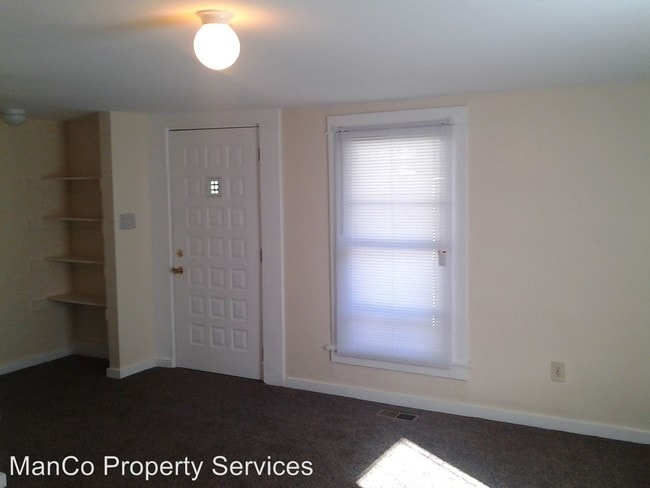Building Photo - 412 Nordale Ave