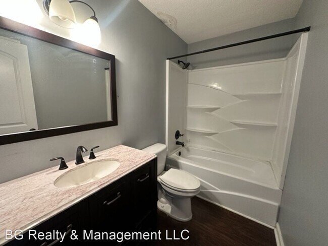 Foto del edificio - 2 br, 1.5 bath House - 475 N. Perkins Ferr...