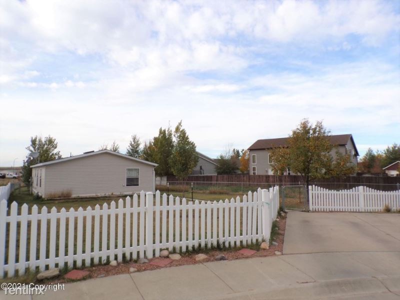 Building Photo - 3 br, 2 bath House - 4201 Sky Hi Ct