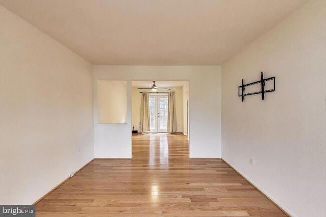 Foto del edificio - 16 Tabiona Ct