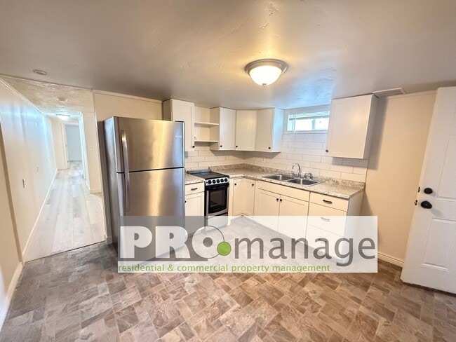 Building Photo - 437 W Crowley St