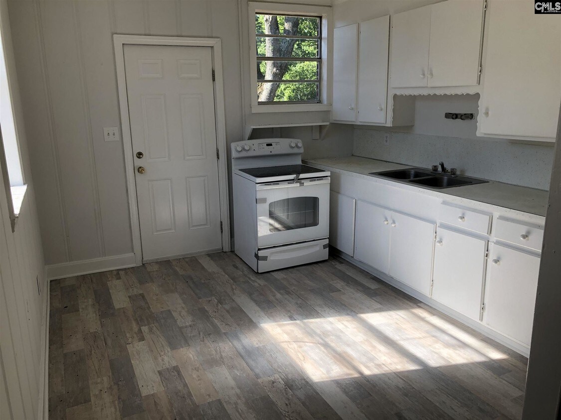 Primary Photo - 3632 Live Oak St
