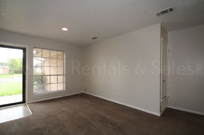 Foto del edificio - Charming 3-Bedroom Home in Northeast Killeen