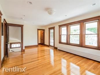 Foto del edificio - 4 br, 2 bath  - 68 Chester Rd