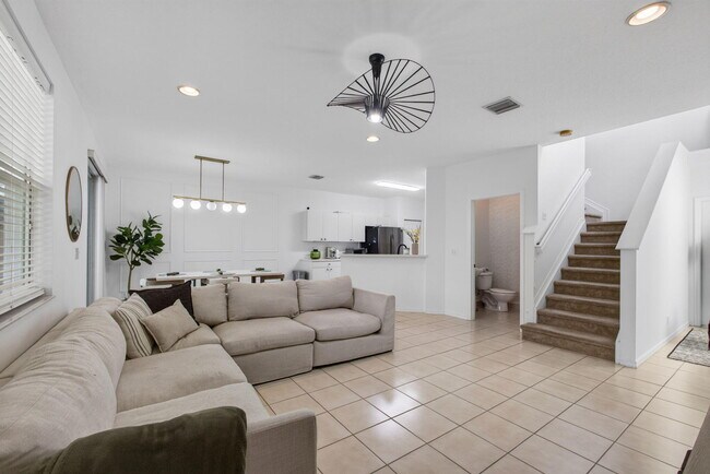 Foto del edificio - 9181 Villa Palma Ln