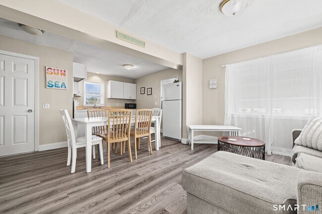 Foto del edificio - 116 College Pl